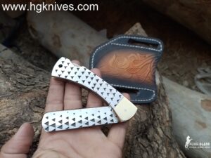 Folding knife